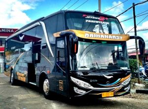 Sewa Bus SemarangBus Pariwisata Semeru
